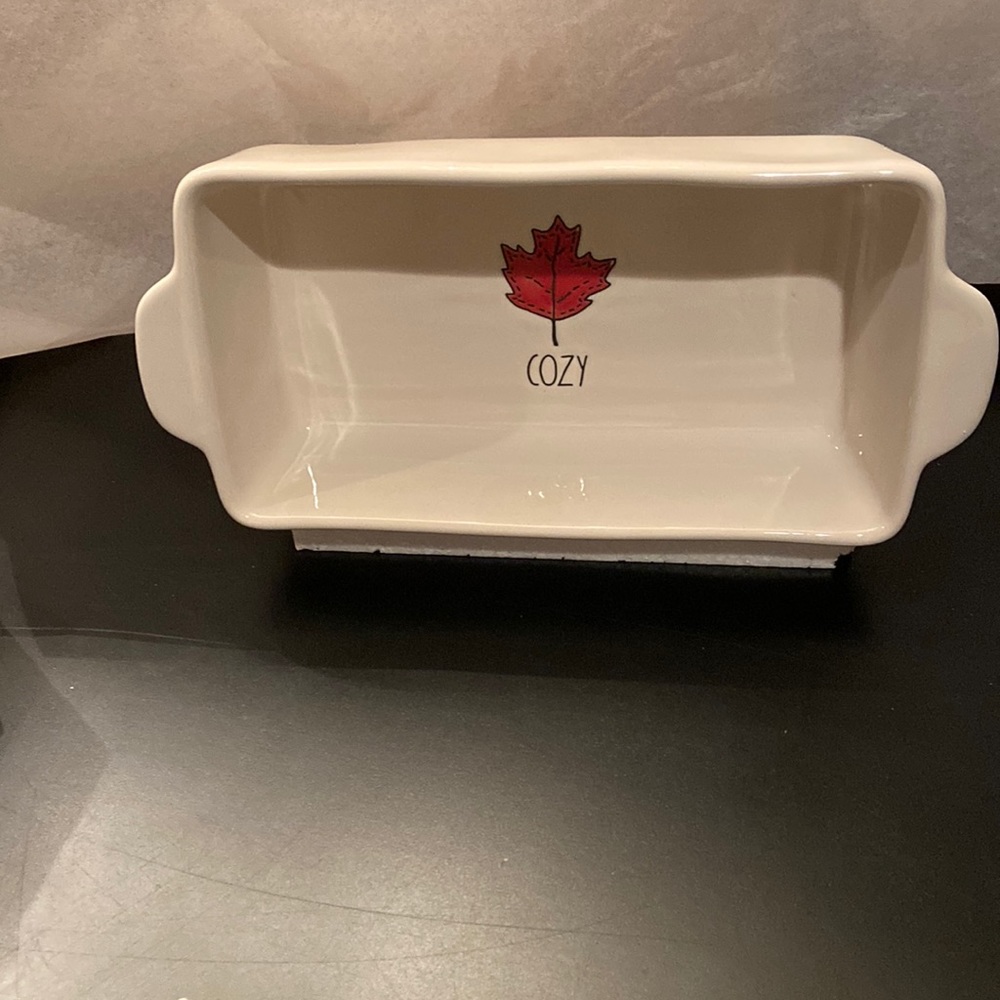 Rae Dunn loaf dish
